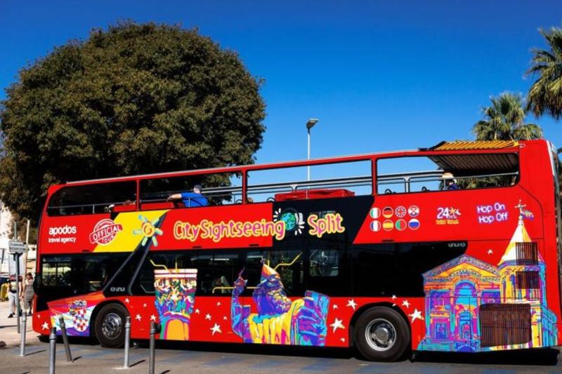 CSS Split - 24-Hour Hop-On Hop-Off Bus Tour