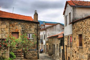 Historic Villages Full-Day Private Tour