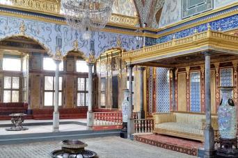 Visite des palais d'Istanbul : palais Dolmabahce Topkapi