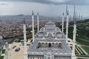 Istanbul : visite du palais de Dolmabahçe