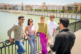 Visite gastronomique de Seville : tapas, vin et toits