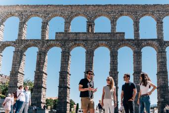  Trois villes en une journée : Ségovie, Ávila et Tolède depuis Madrid