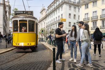 Lisbonne 360 : visite à pied, en hélicoptère et en bateau