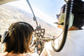 Vol panoramique en hélicoptère de Barcelone 11 minutes