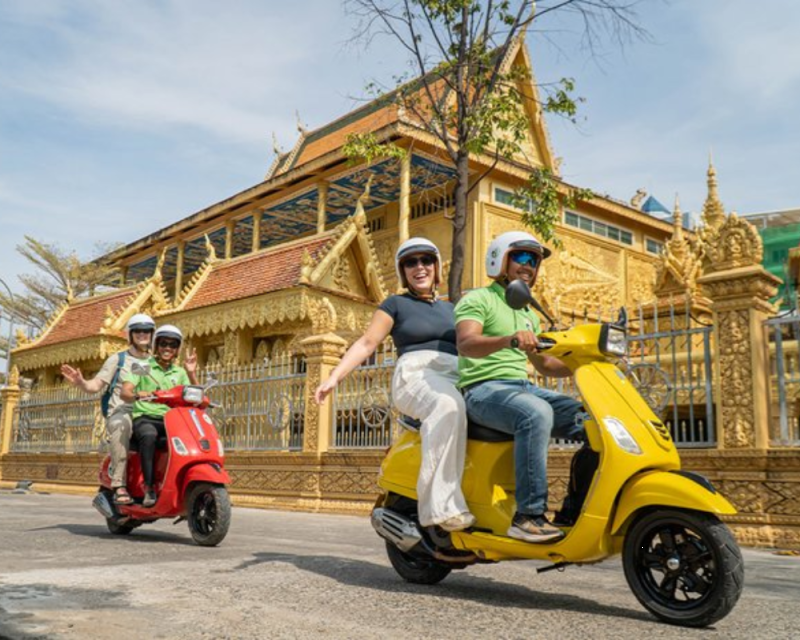 phnom-penh-silk-island-half-day-vespa-tour-private-1