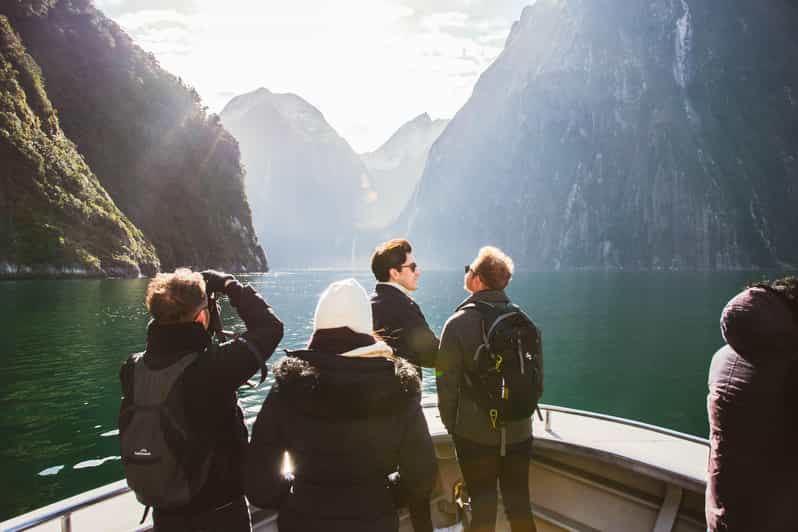 milford-sound-day-tour-incl-lunch-queenstown-5