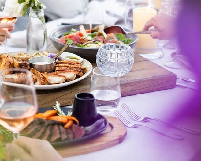 walter-peak-gourmet-bbq-dining-vintage-steamship-2