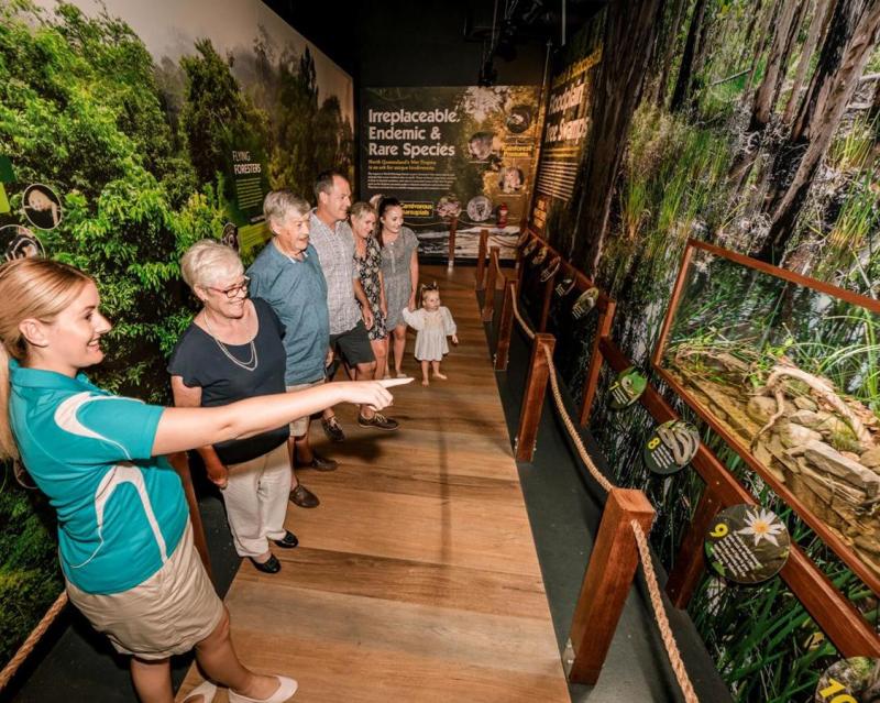 aquarium-by-twilight-guided-tour-3