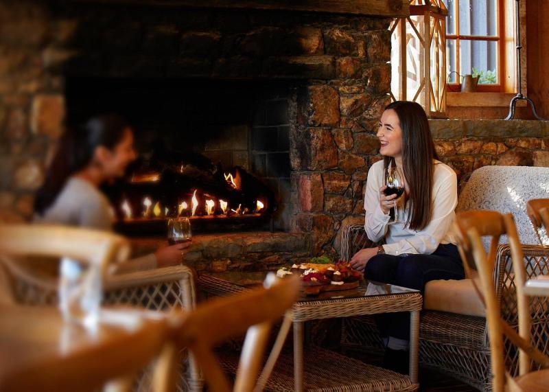 taste-of-waiheke-food-and-wine-tour-from-auckland-2