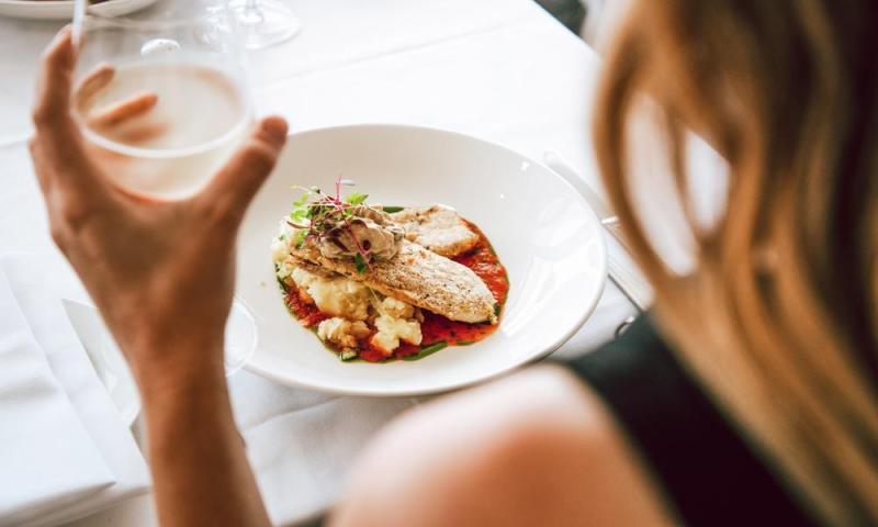 journey-beyond-cruise-sydney-two-course-lunch-cr-3