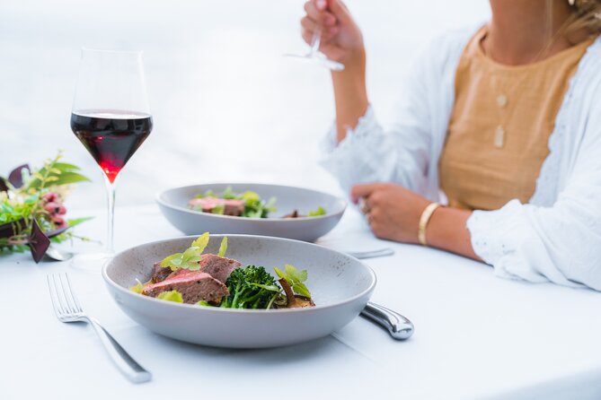 sydney-harbor-all-inclusive-lunch-cruise-2