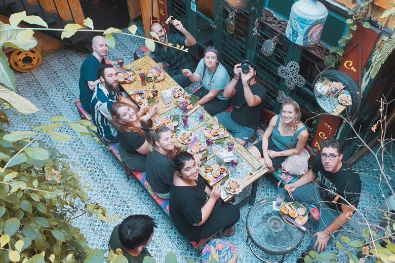 half-day-city-tour-on-vintage-jeep-3