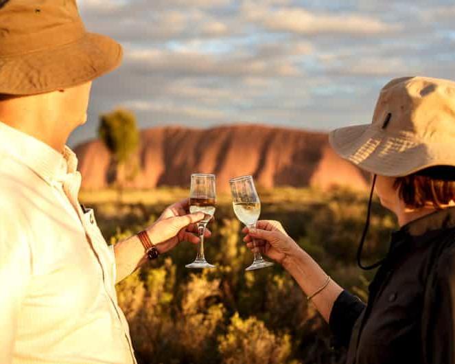 seit-uluru-sunset-bbq-dinner-small-group-tour-1
