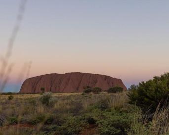 SEIT Uluru (Small Group Tour)