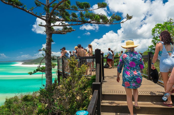 whitehaven-beach-and-hill-inlet-chill-and-grill-5