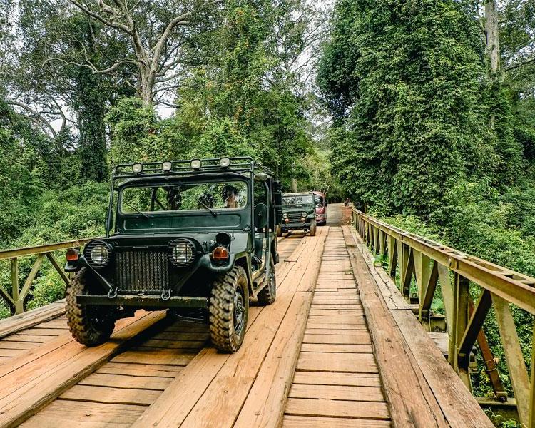 sunrise-jeep-journeys-in-angkor-wat-5