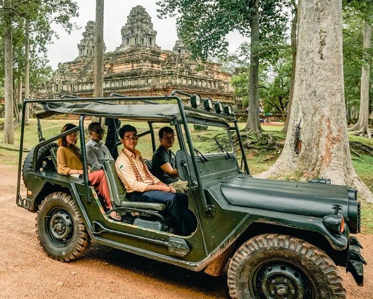 angkor-temple-discovery-by-jeep-1