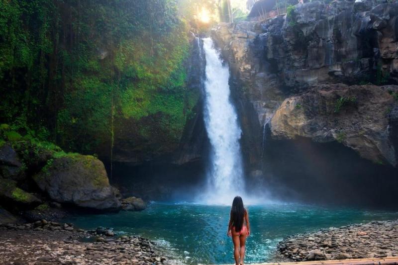 sunrise-mount-batur-trekking-hidden-waterfall-3