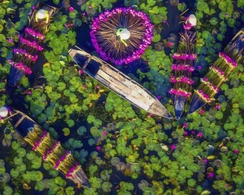 mekong-delta-vip-tour-luxury-vehicle-with-massag-1