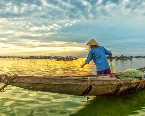 sunrise-at-tam-giang-lagoon-private-2