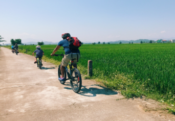 Half Day Bike Tour Getting Closer to Hue Farmer's 