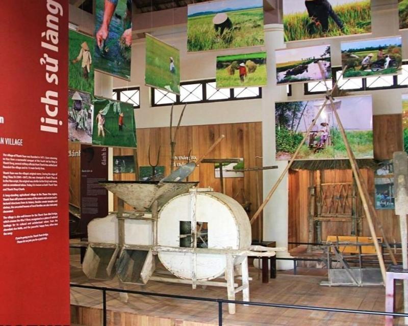 half-day-bike-tour-getting-closer-to-hue-farmers-6