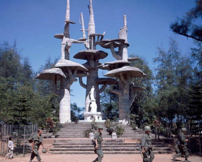 half-day-hue-to-dmz-private-1