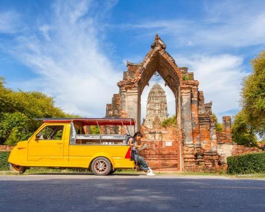 ayutthaya-explorer-by-tuk-tuk-with-guide-private-3