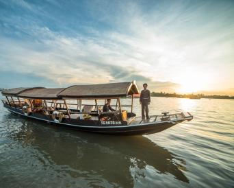 Luxury Sampan Cai Be Princess Boat Trip in Mekong