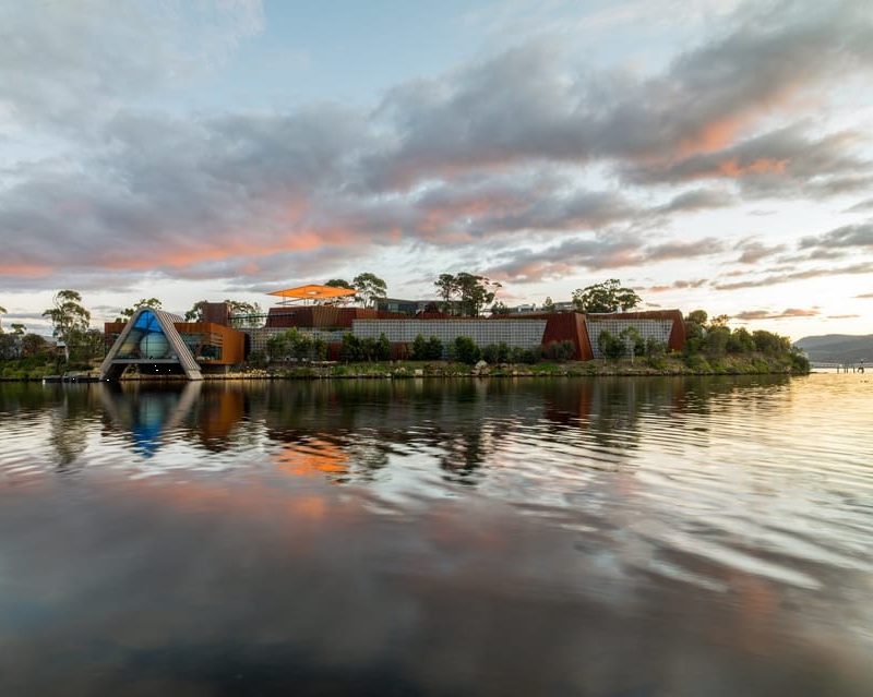private-mona-and-moorilla-from-hobart-1
