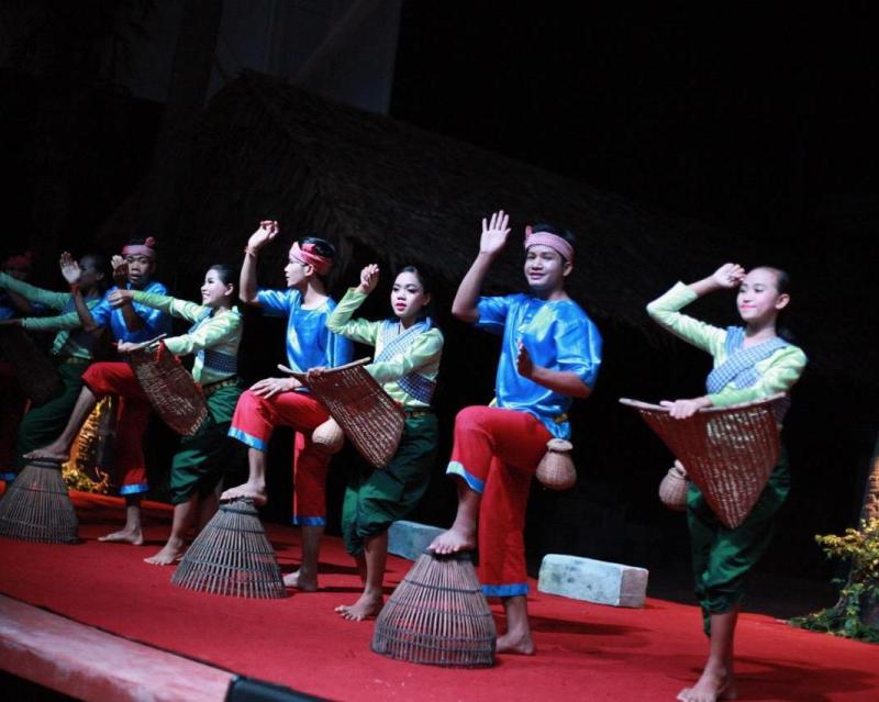 kanell-dinner-and-apsara-dance-show-5