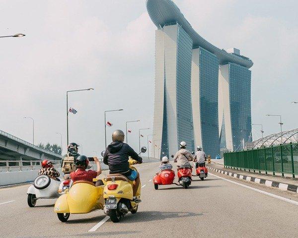 side-car-thrills-around-singapore-city-3