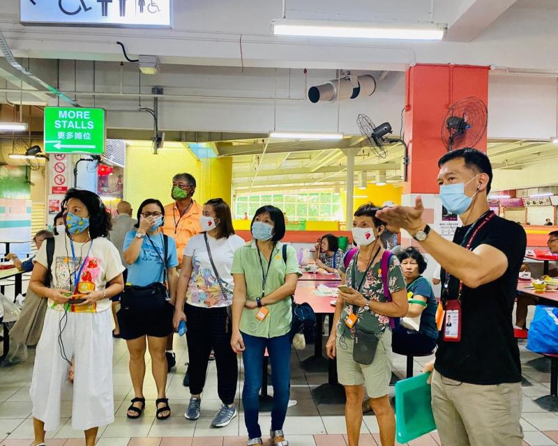 singapore-food-tours-chinatown-complex-hawker-ce-2