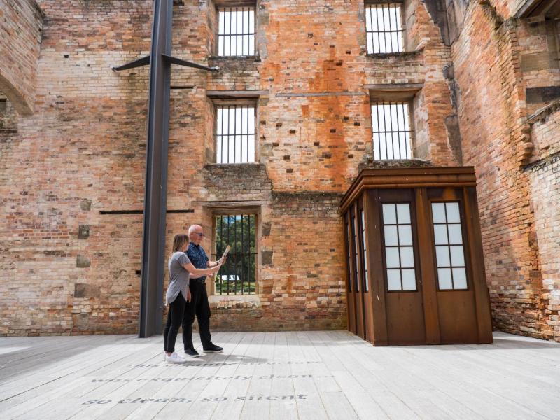 port-arthur-tasman-sights-and-harbour-cruise-1