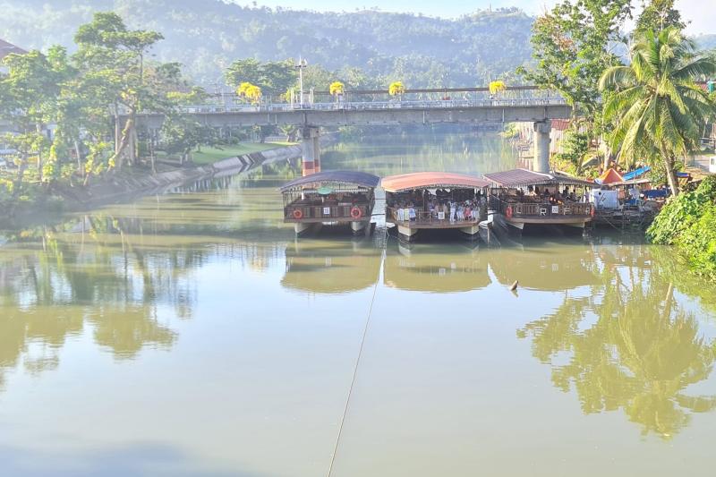 loboc-river-cruise-3