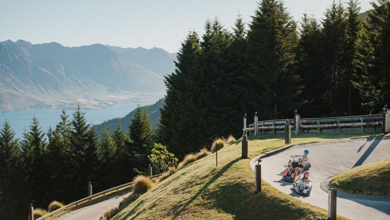 skyline-queenstown-gondola-luge-1