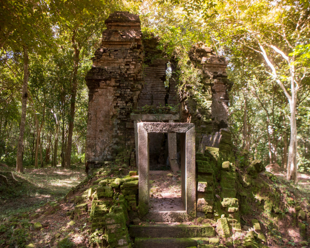 transfer-siem-reap-to-phnom-penh-via-kampong-thom-3