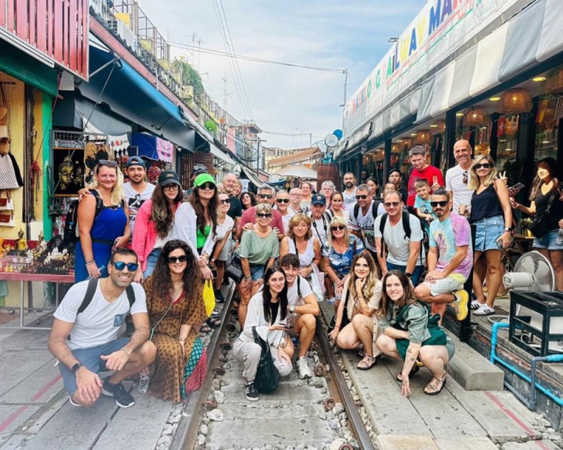 railway-market-floating-market-tour-3