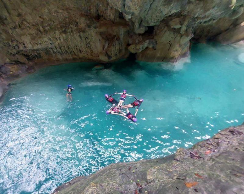 kawasan-badian-canyoneering-and-moalboal-island-2