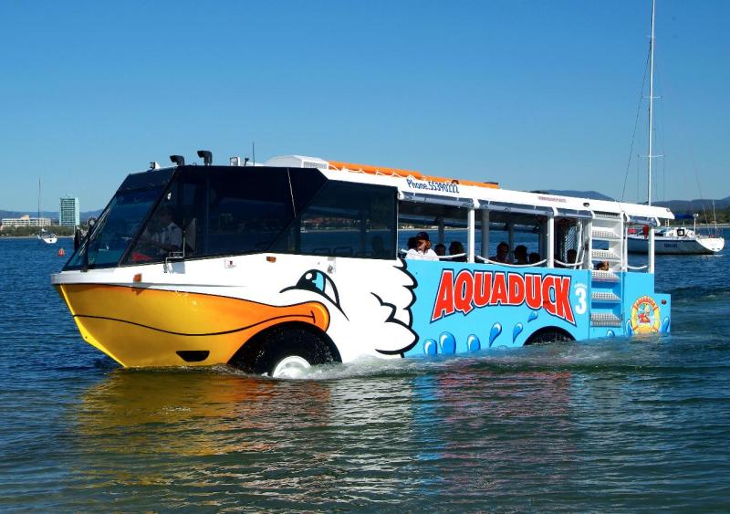 aquaduck-gold-coast-1-hour-city-and-river-tour-mi-1