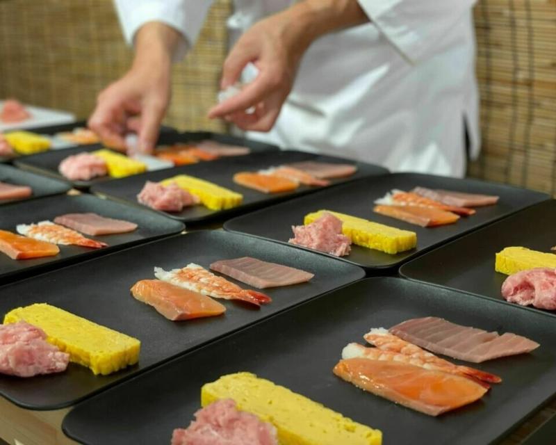 sushi-making-class-in-tsukiji-fish-market-90-min-c-3