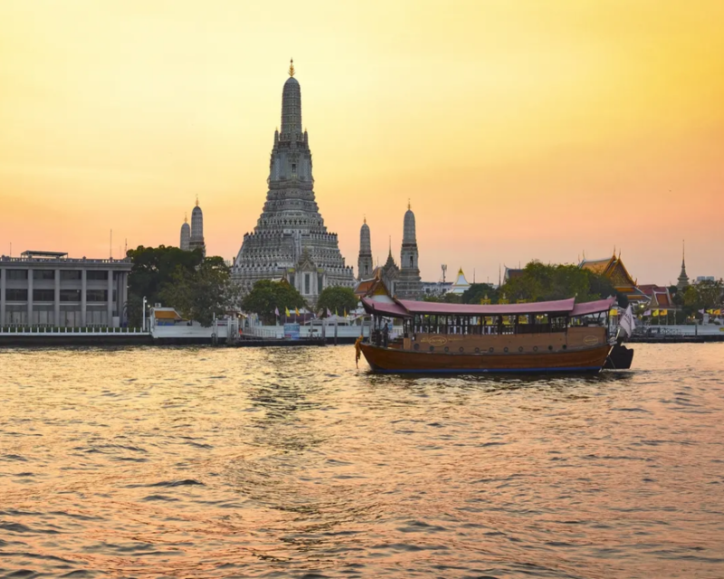 rice-barge-dinner-cruise-ayutthaya-2