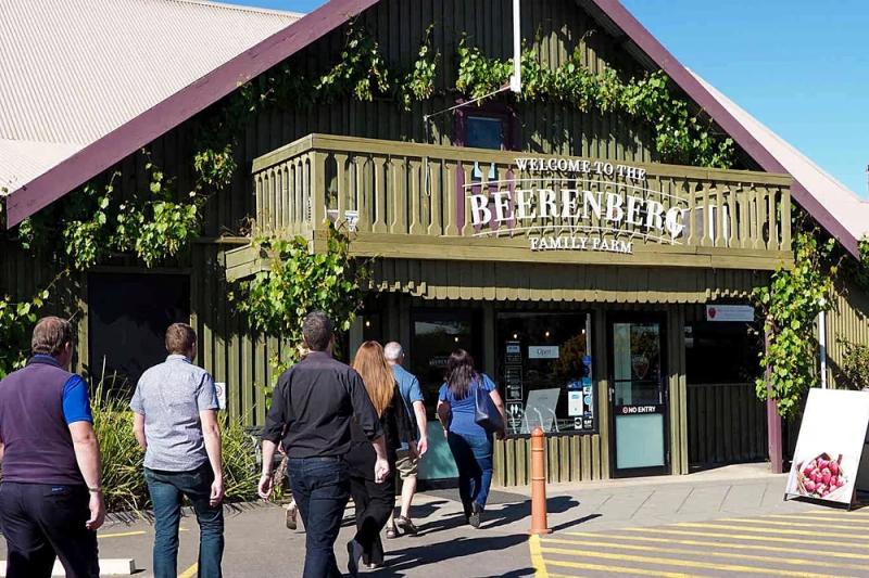 half-day-adelaide-hills-hahndorf-small-group-to-2