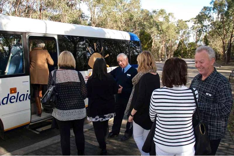 half-day-adelaide-hills-hahndorf-small-group-to-3