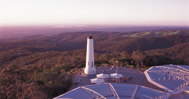 ultimate-adelaide-hahndorf-full-day-small-group-4