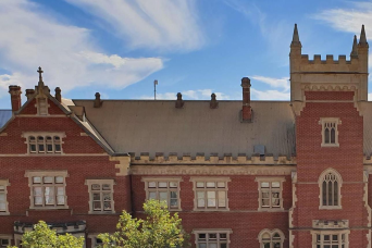 Cultural Caper Walking Tour