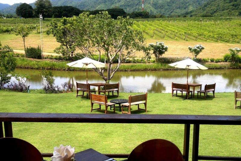 khao-yai-instagram-and-food-wine-tour-5