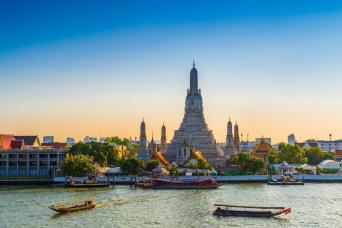 Best of Bangkok - Temples & Boat Trip (Small Group