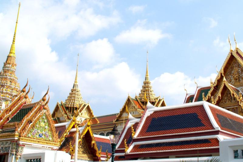 temple-walking-tour-grand-palace-wat-pho-wat-a-2