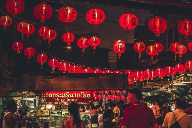 michelin-guide-street-food-tour-by-tuk-tuk-small-1